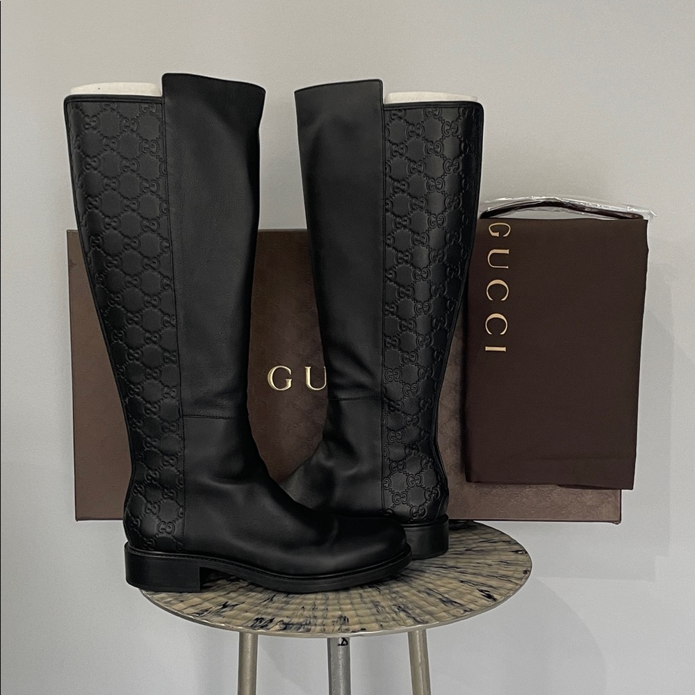 Gucci Black Leather Riding Boots Size 39 with box, dust bag and shoe horn